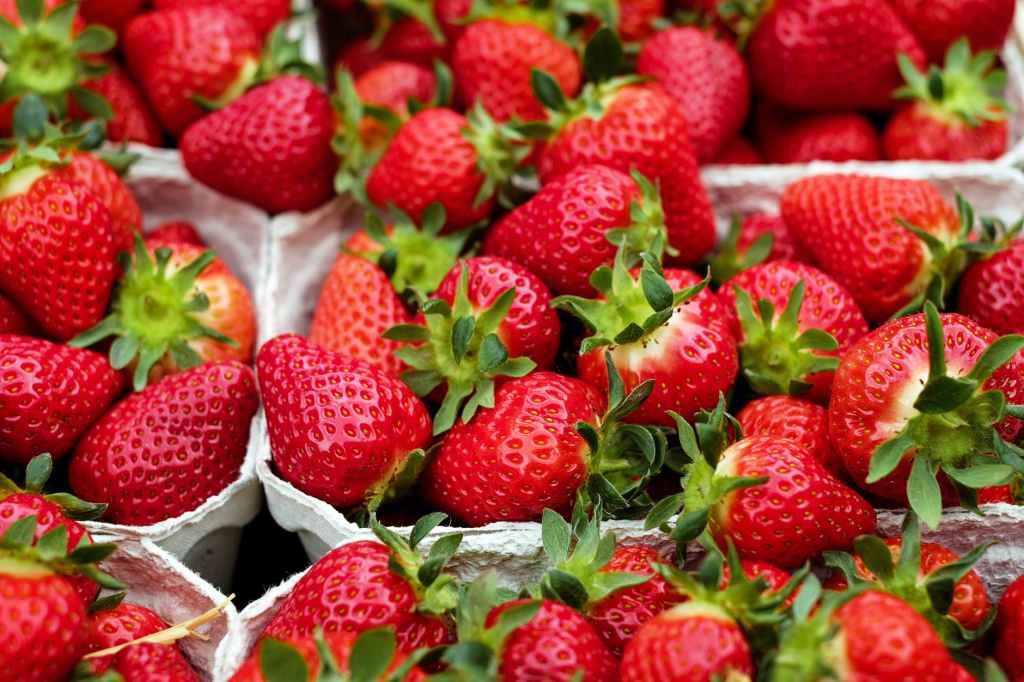 Health benefits of eating strawberries.